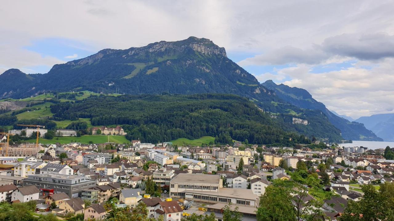 Ferienwohnung Seesicht Brunnen Esterno foto