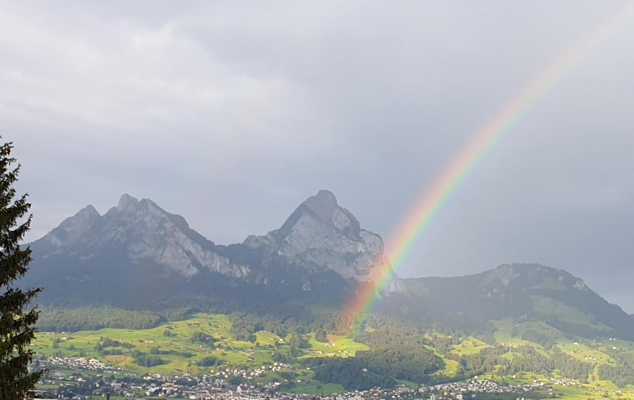 Ferienwohnung Seesicht Brunnen Esterno foto