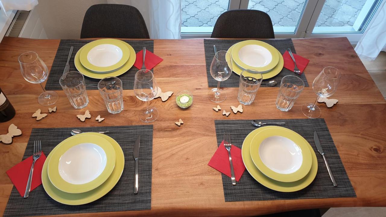 Ferienwohnung Seesicht Brunnen Esterno foto